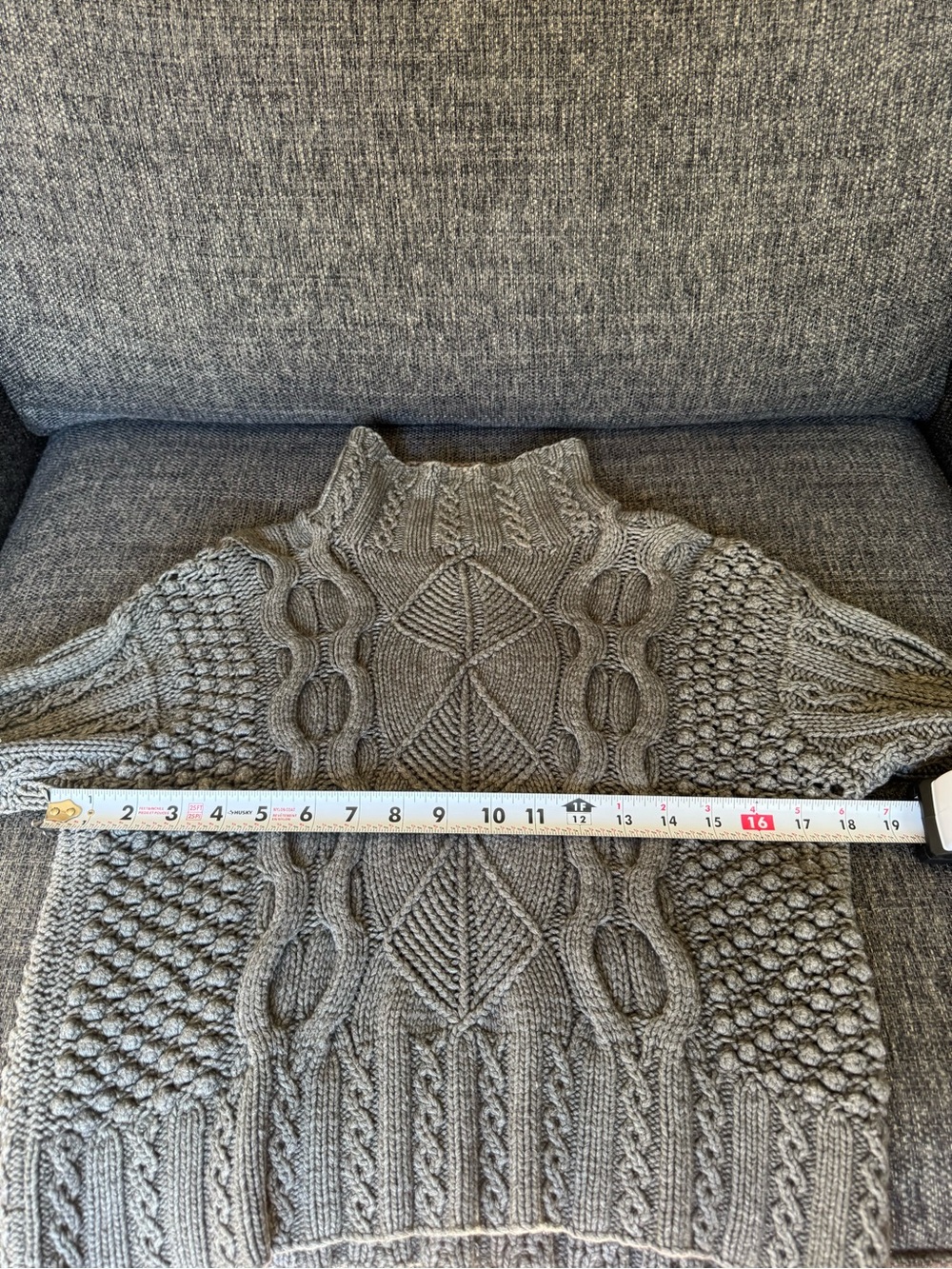 Y2K Ralph Lauren Grey Cable Knit Turtleneck Sweater - Picture 4 of 6